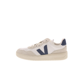 VEJA V-90 LEATHER